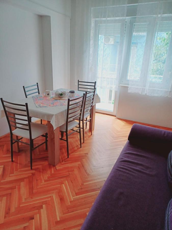 Apartment Lucija Dramalj Exterior photo